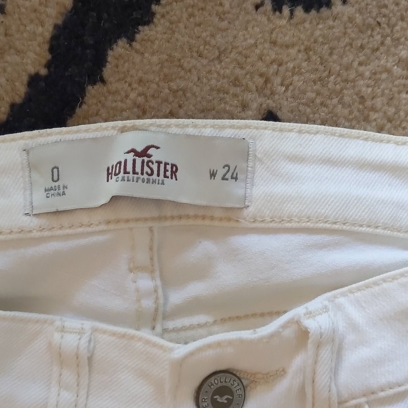 White Jeans from Hollister - Picture 2 of 9
